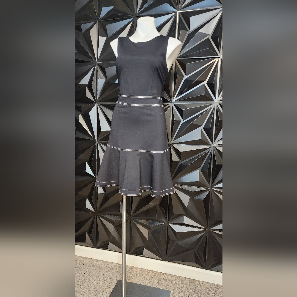 Anne Klein Black Sleeveless Mini Dress